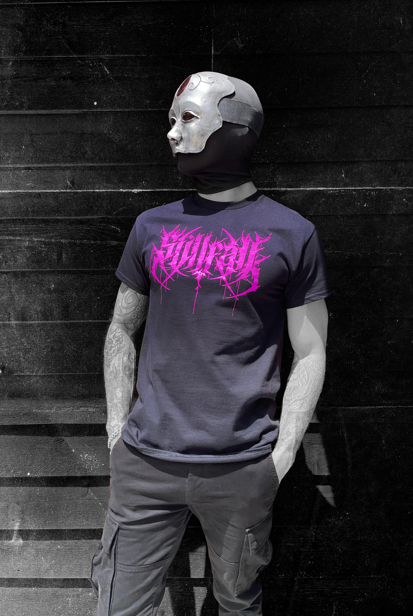 Stillfall Logo Black Tee - Magenta